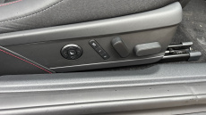 MINI Cooper 135kW E Sport 41kWh 3dr Auto Electric Hatchback